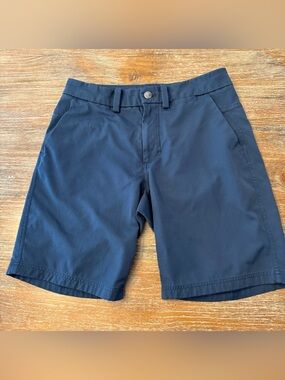 MENS LULULEMON NAVY ATHLETIC SHORTS, SIZE 28